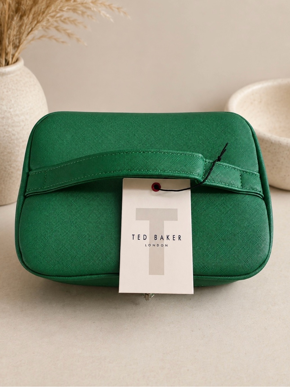 Ted Baker London 4-Piece Green Floral Travel Cosmetic Bag Set NWT